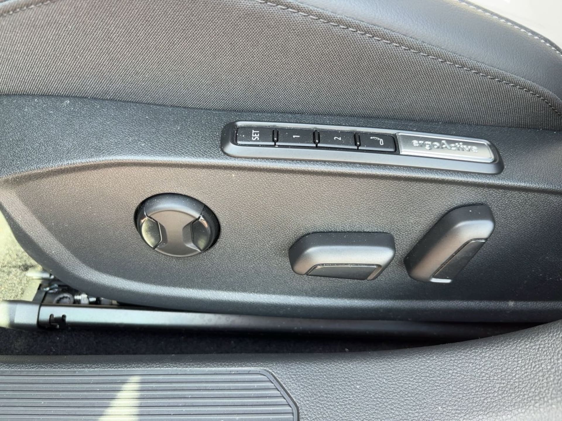 Volkswagen Golf Style