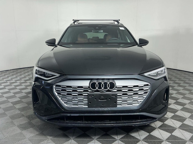 2024 Audi Q8 e-tron