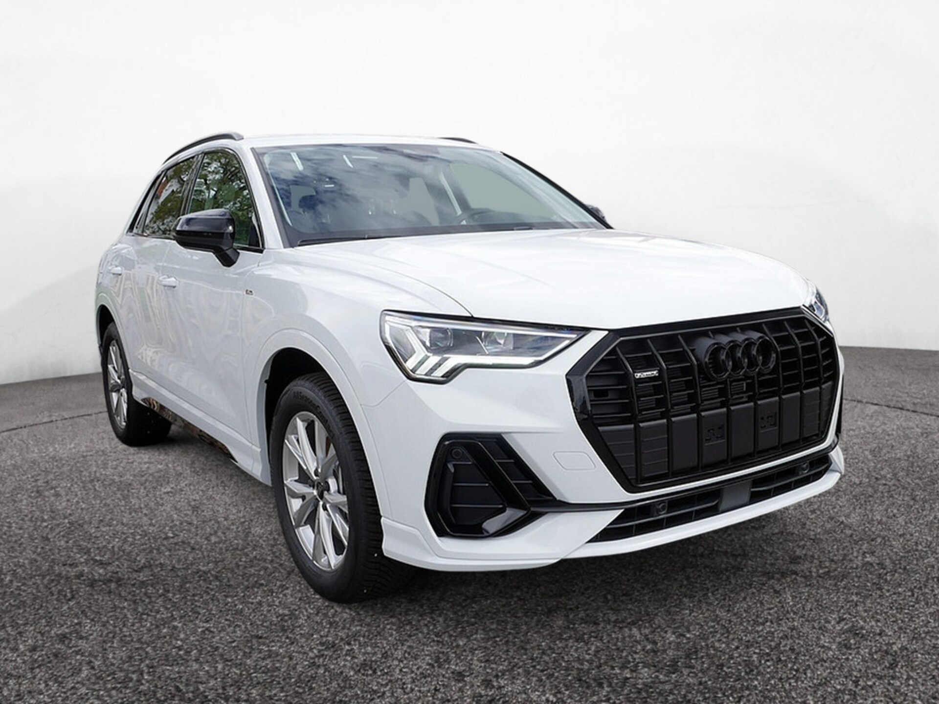 Audi Q3 SUV S line