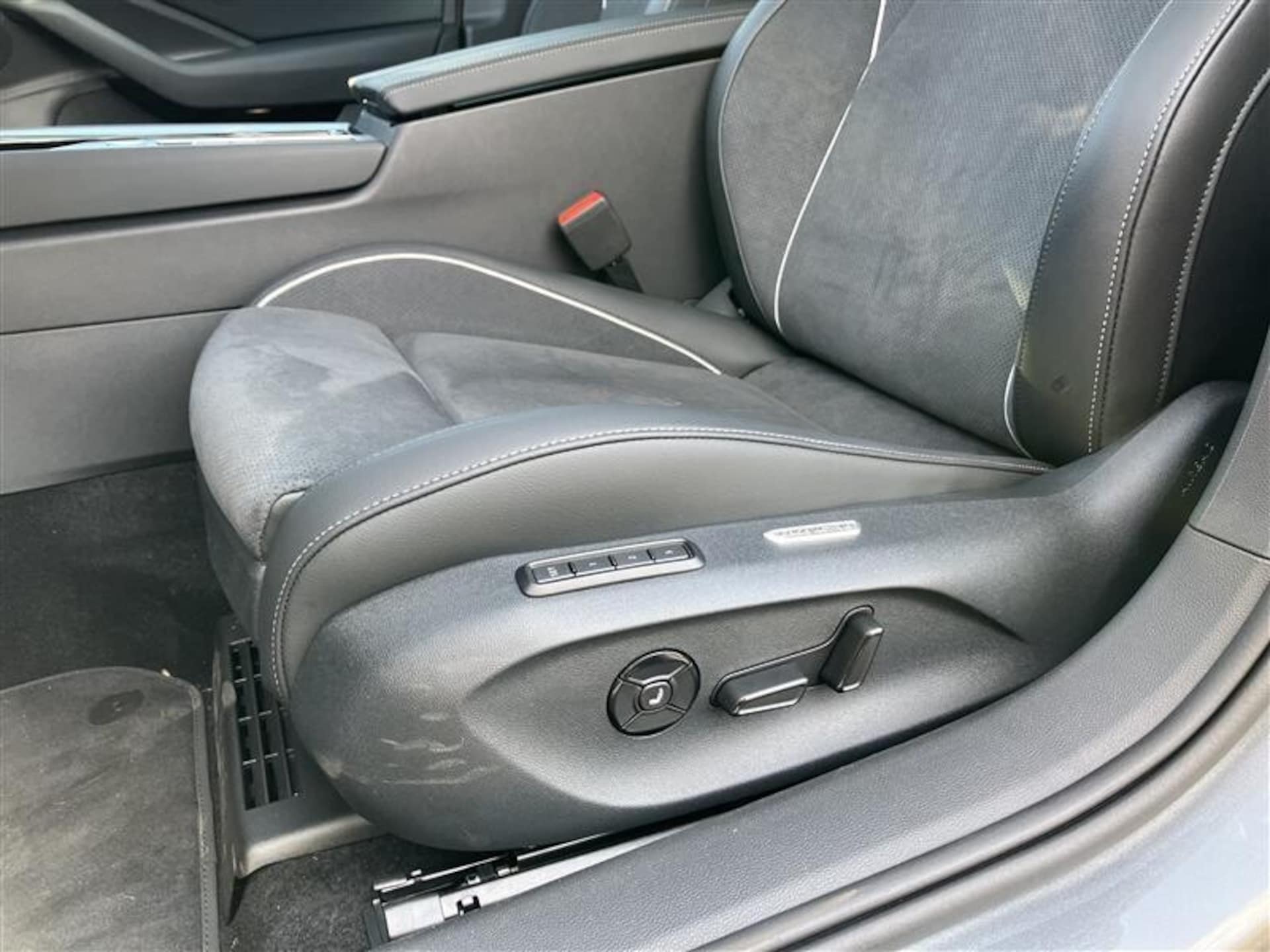 Volkswagen Passat Elegance