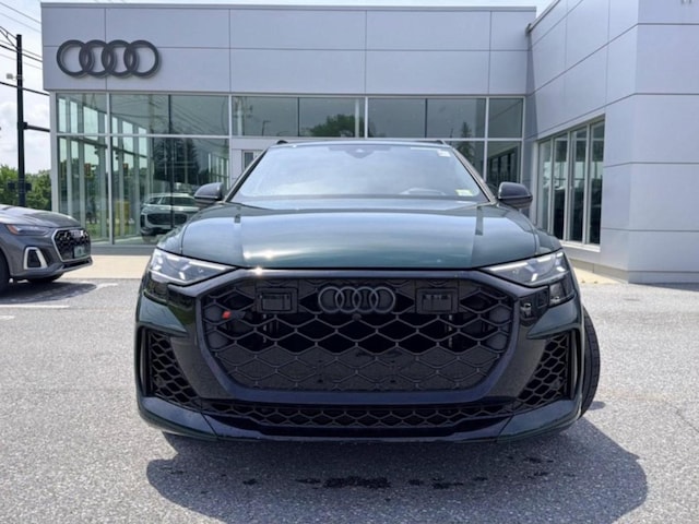 2026 Audi RS Q8 SUV performance