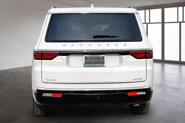 2022 Jeep Wagoneer