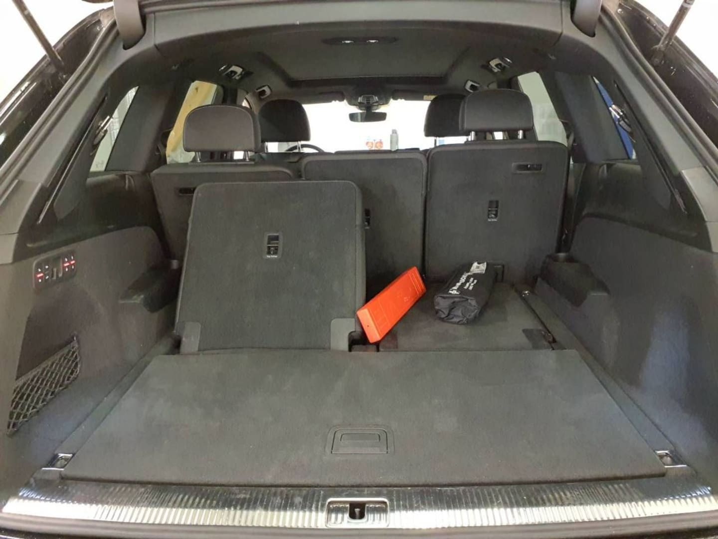 Bild über Audi Q7 SUV TDI quattro 210 kW tiptronic - für weitere Informationen kontaktieren Sie den Audi Partner