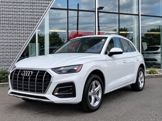 Photo of 2023 Audi Q5