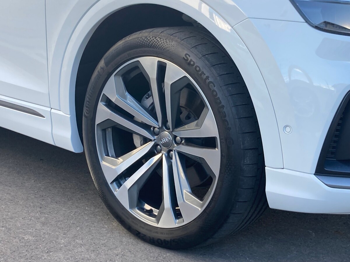 Image about Audi Q8 55 TFSI quattro debut package S line
