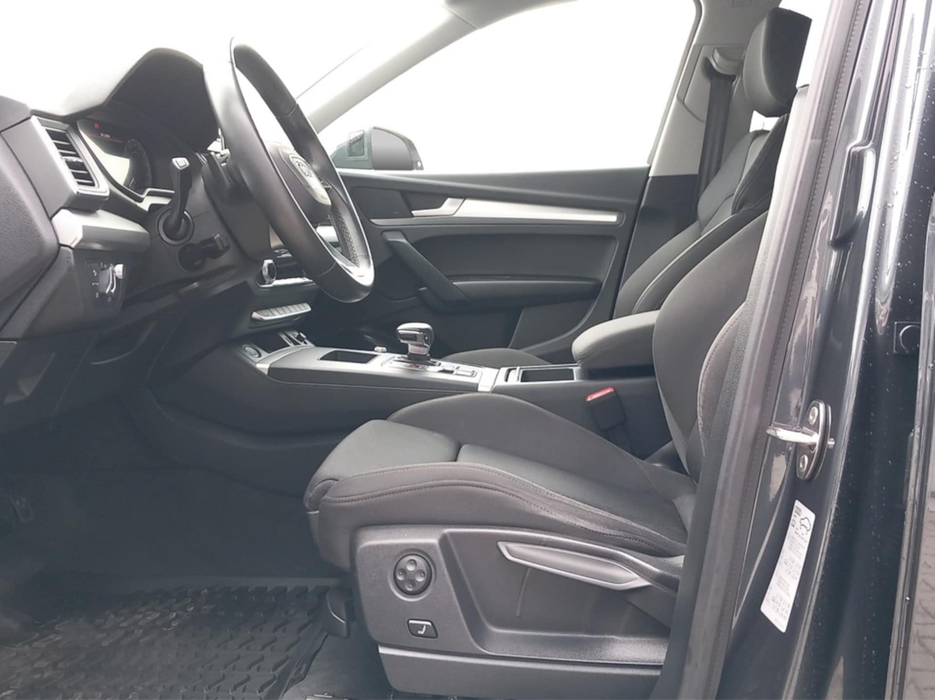 Audi Q5 TFSI e advanced