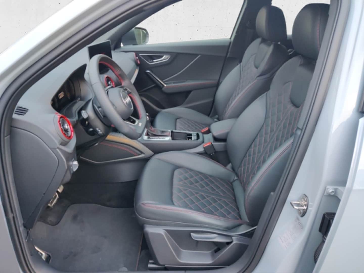 Bild über Audi Q2 S line 35 TFSI S tronic - für weitere Informationen kontaktieren Sie den Audi Partner