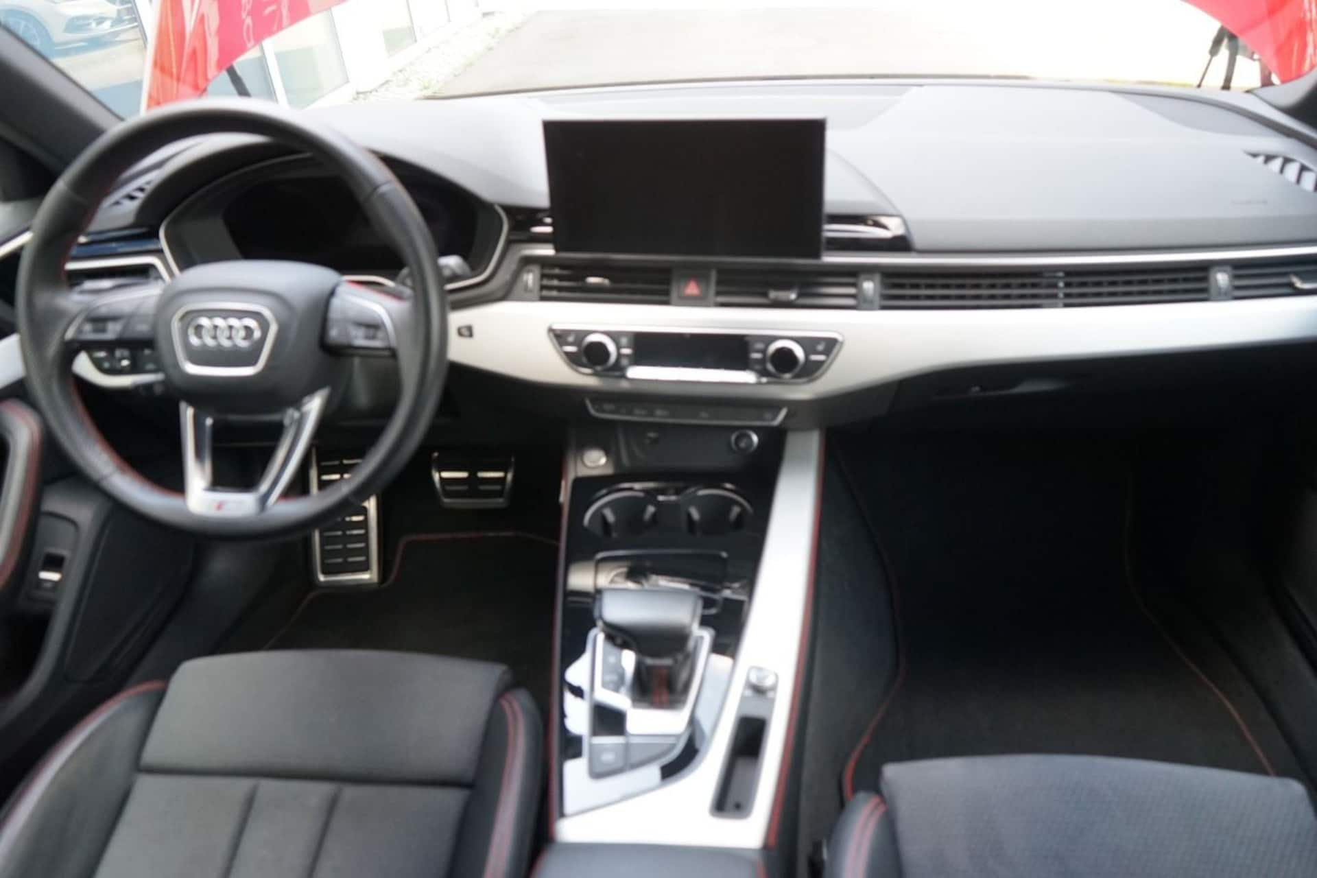 Audi A4 Avant Advanced
