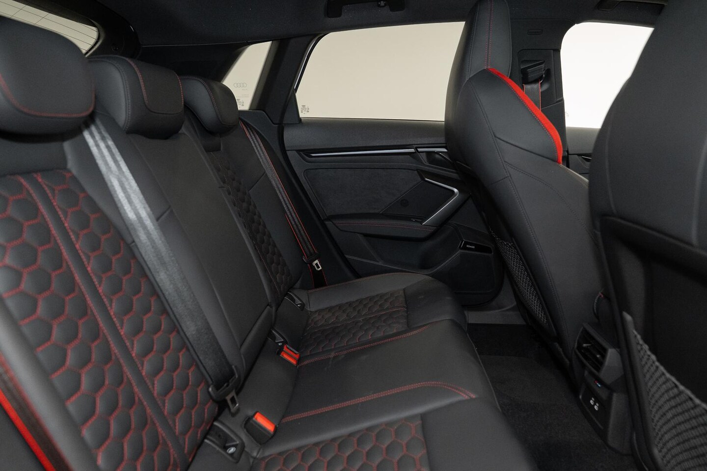 Image about Audi RS 3 Sportback TFSI quattro S tronic
