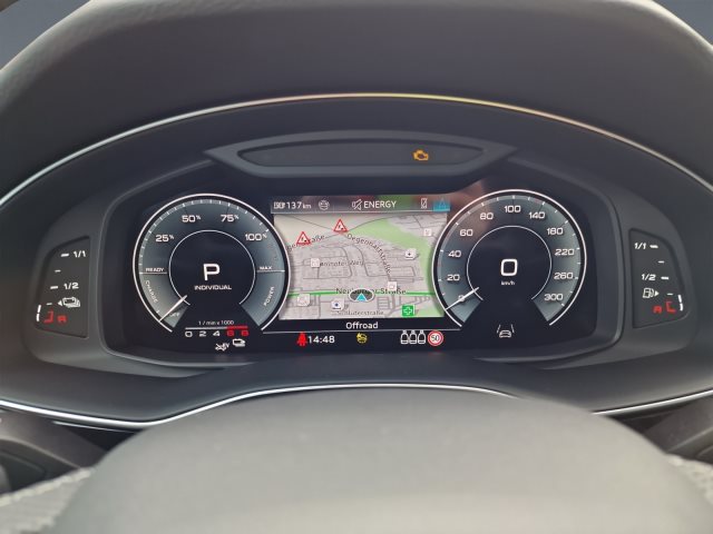 Image about Audi Q7 SUV TFSI e S line 55 TFSI e quattro tiptronic
