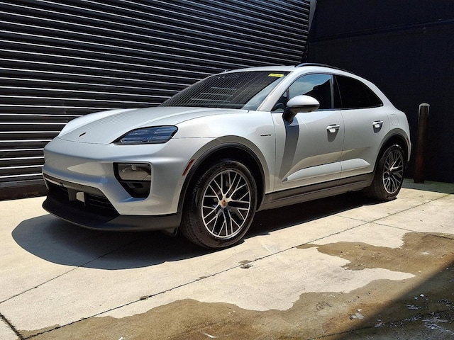 2026 Porsche Macan Electric