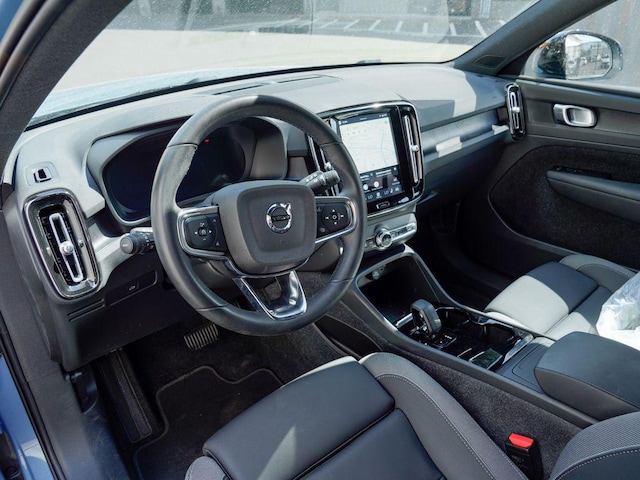 2023 Volvo XC40 Recharge Pure Electric