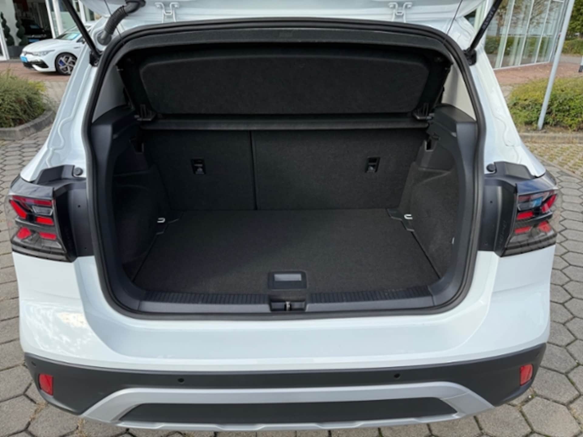Volkswagen T-Cross Style