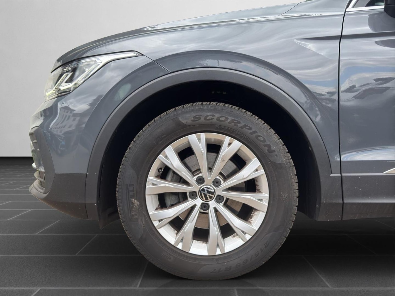 Volkswagen Tiguan – Bild 8