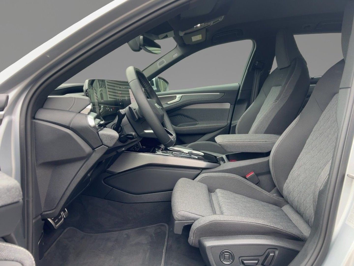 Bild über Audi A6 Avant e-hybrid e-hybrid quattro 220 kW S tronic - für weitere Informationen kontaktieren Sie den Audi Partner