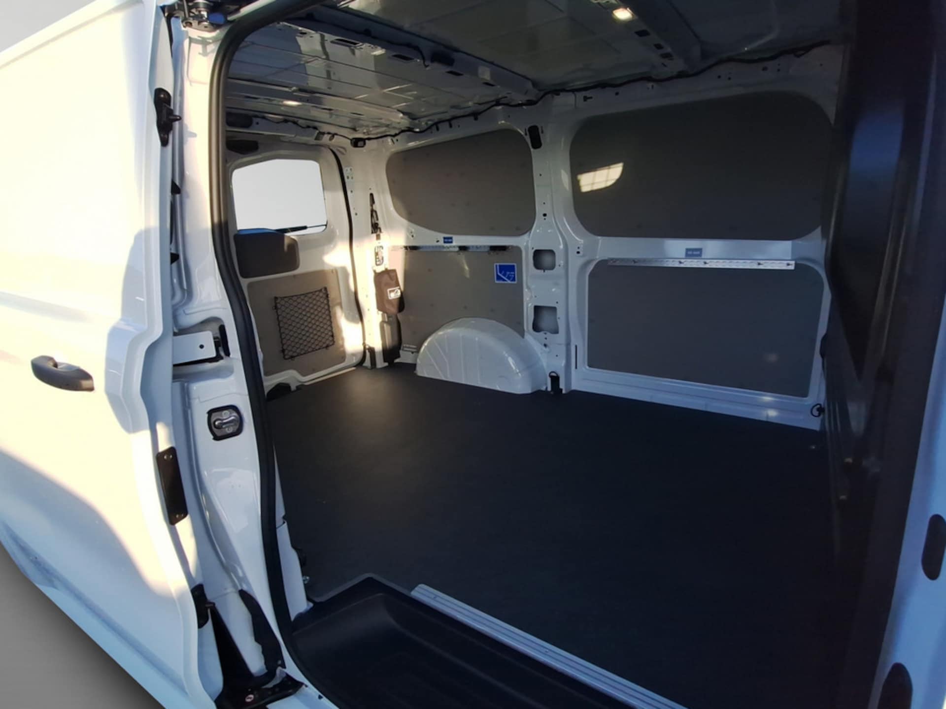 Volkswagen Transporter Kasten kurzer Radstand