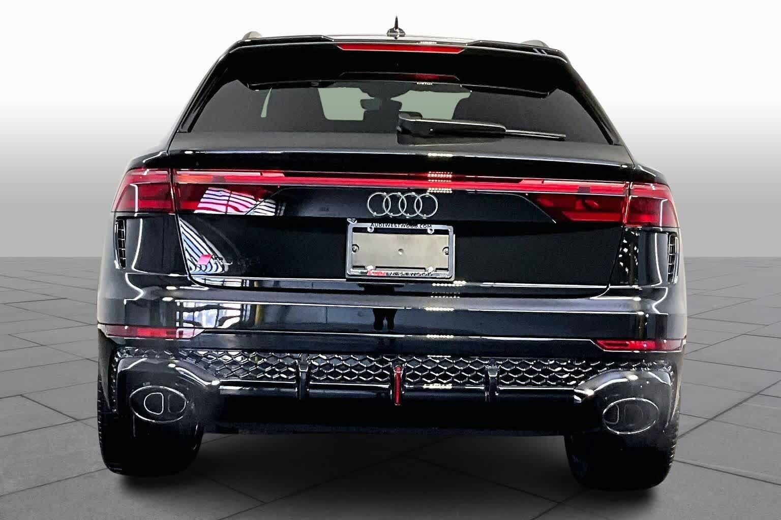 2026 Audi RS Q8 Base - Photo 4