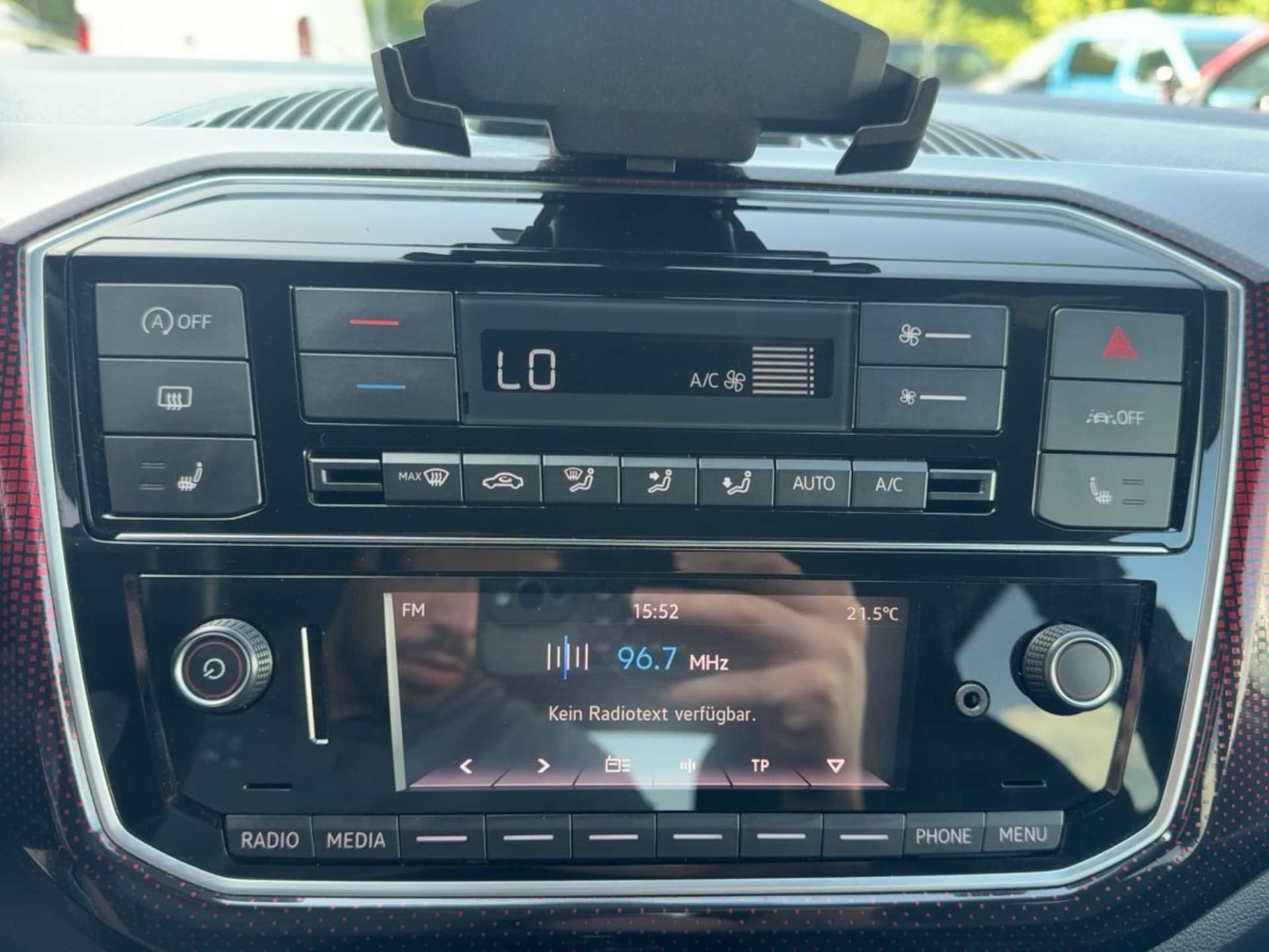 Volkswagen up! GTI