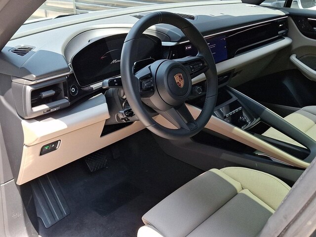 2026 Porsche Macan Electric
