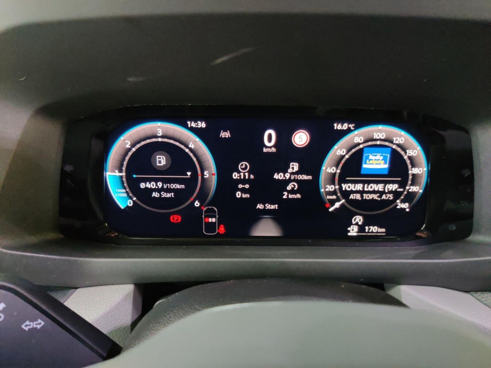 Volkswagen Crafter Kasten mittlerer Radstand – Bild 8