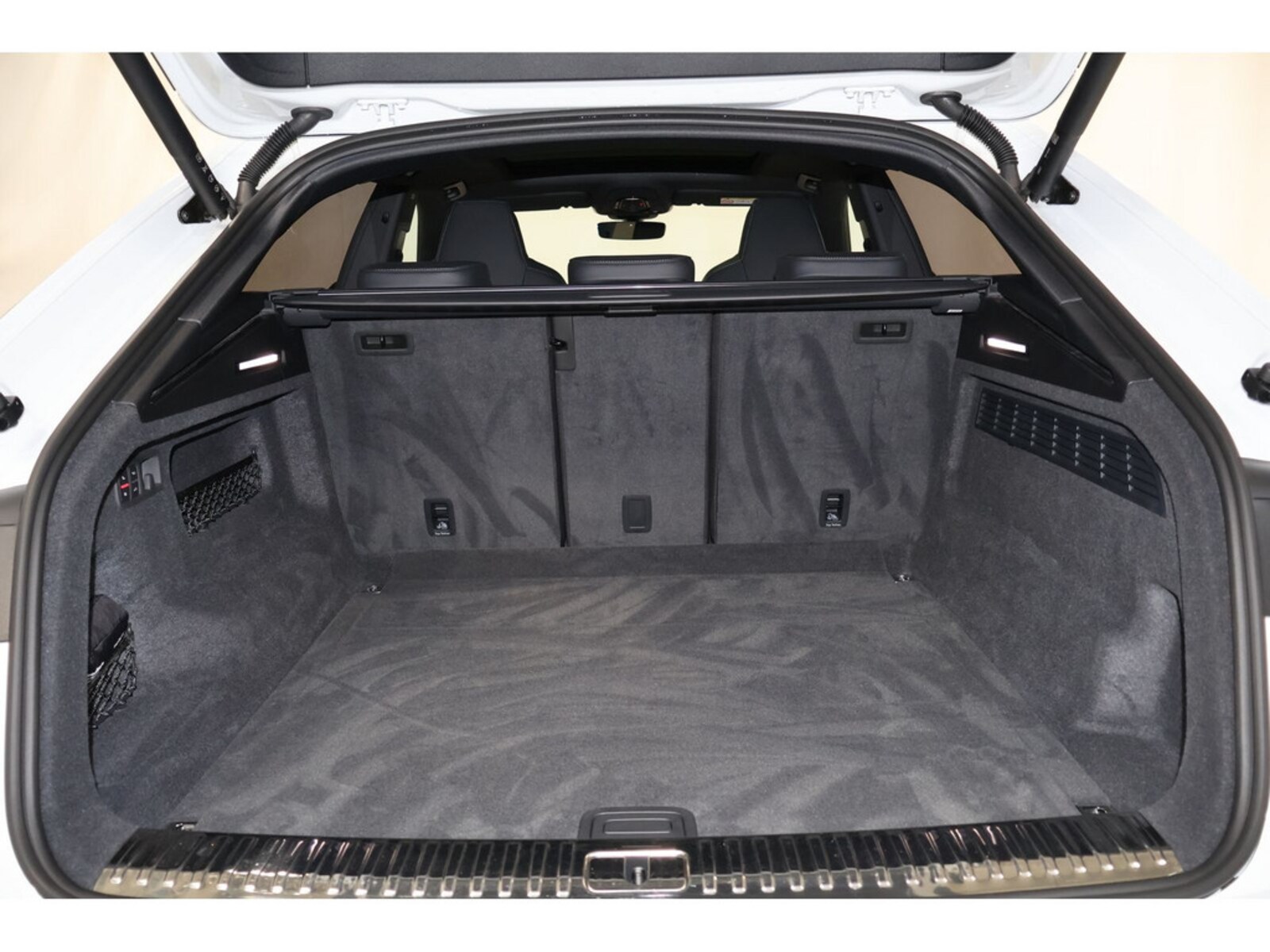 Audi Q8 – Bild 8