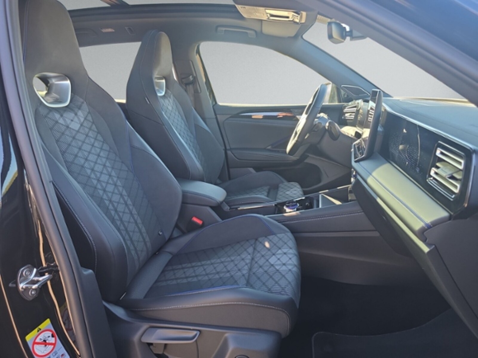 Volkswagen Tiguan – Bild 11