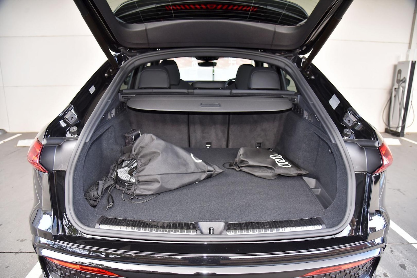 Image about Audi Q5 Sportback e-hybrid quattro S tronic