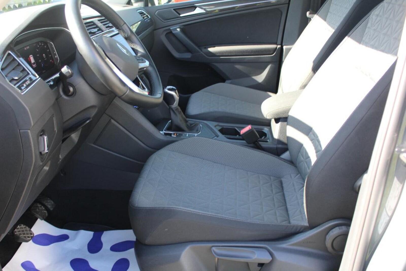Volkswagen Tiguan – Bild 4