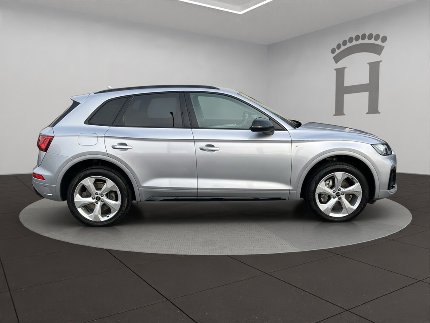 Bild über Audi Q5 40 TDI quattro S tronic - für weitere Informationen kontaktieren Sie den Audi Partner