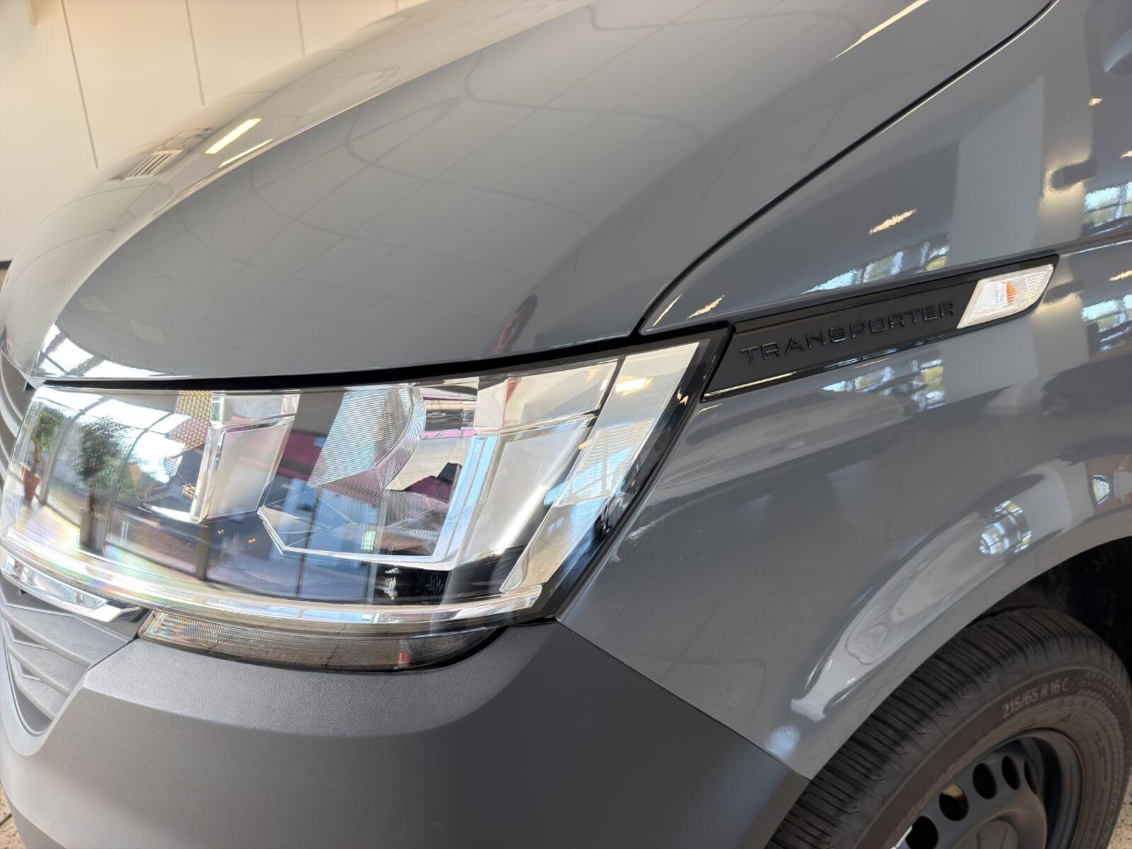 Volkswagen T6.1 Transporter Kasten kurzer Radstand – Bild 2