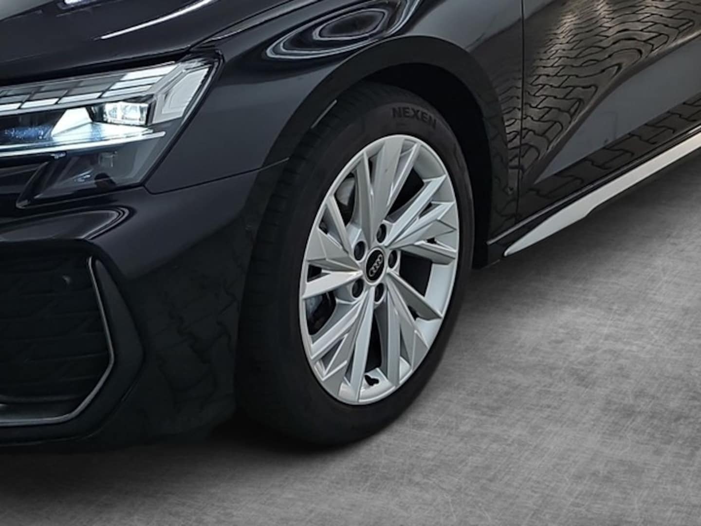 Bild über Audi A3 Sportback S line 35 TFSI S tronic - für weitere Informationen kontaktieren Sie den Audi Partner