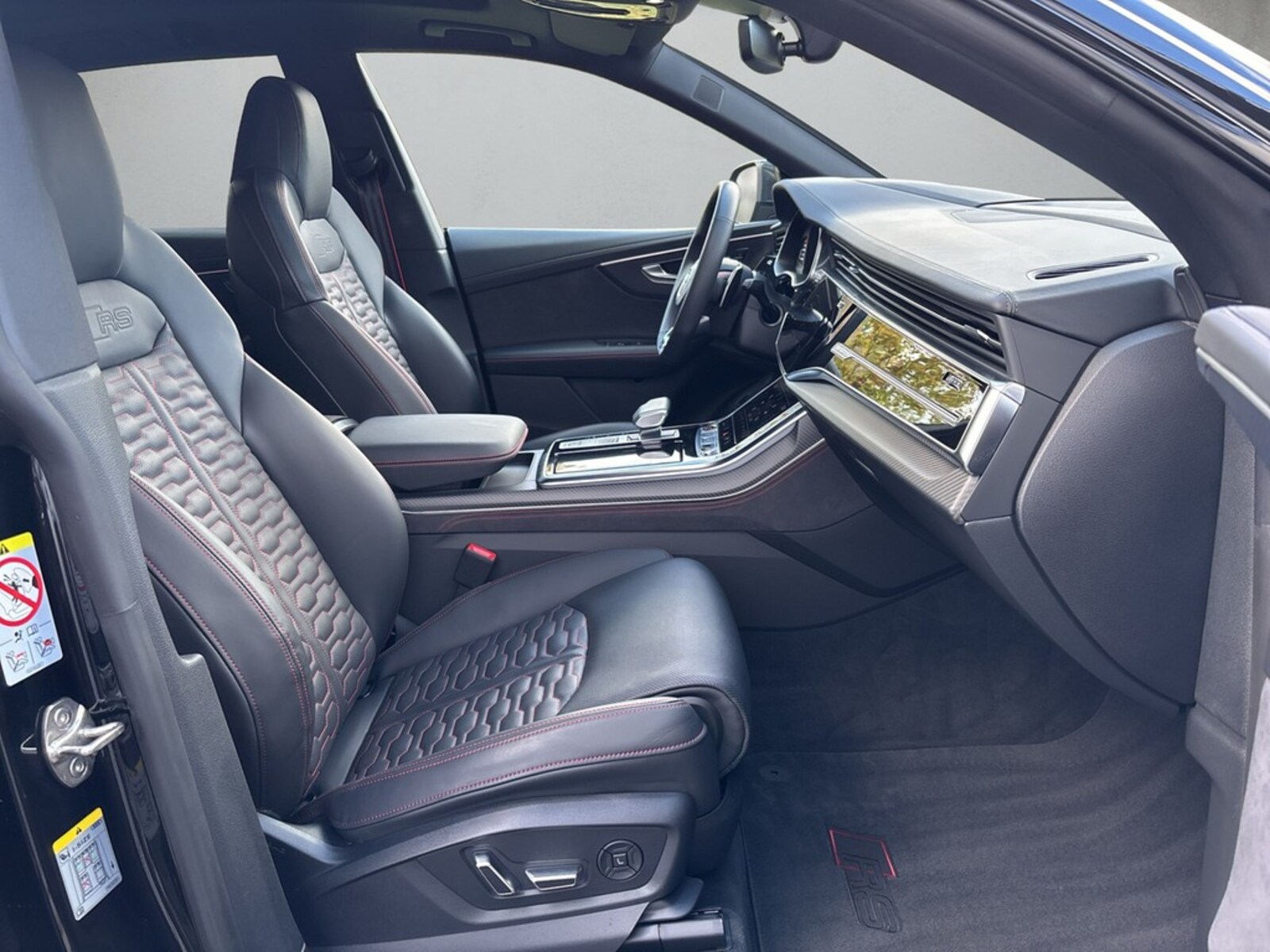 Audi RS Q8 – Bild 13