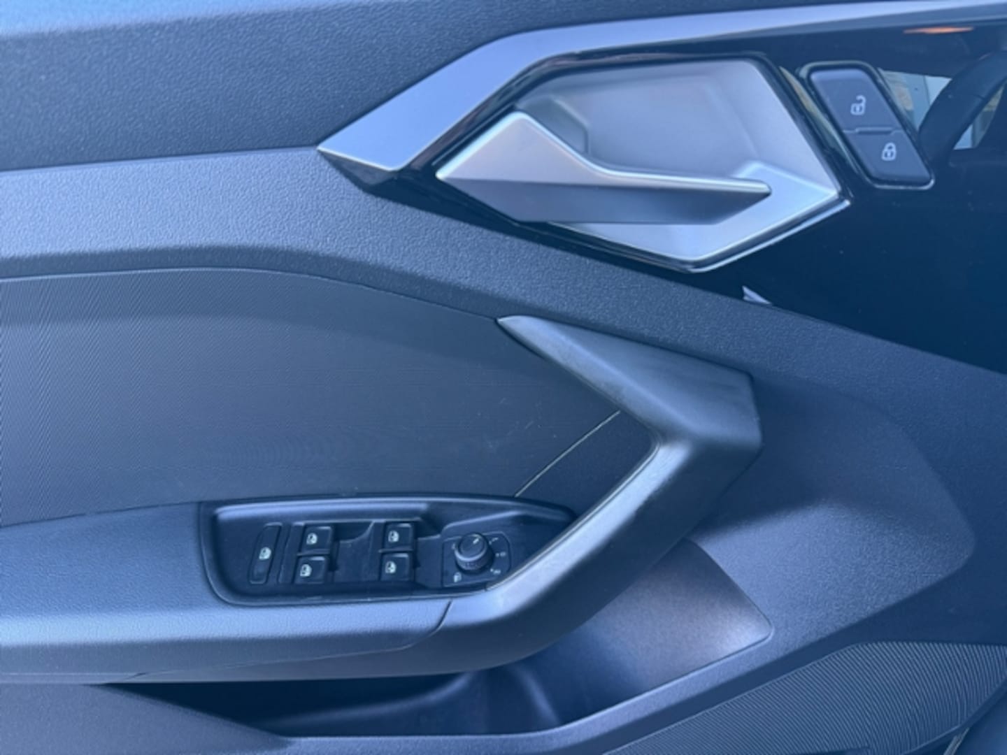 Bild über Audi A1 Sportback advanced 30 TFSI S tronic - für weitere Informationen kontaktieren Sie den Audi Partner
