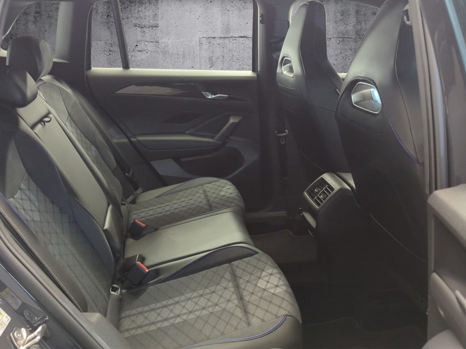 Volkswagen Tiguan – Bild 11