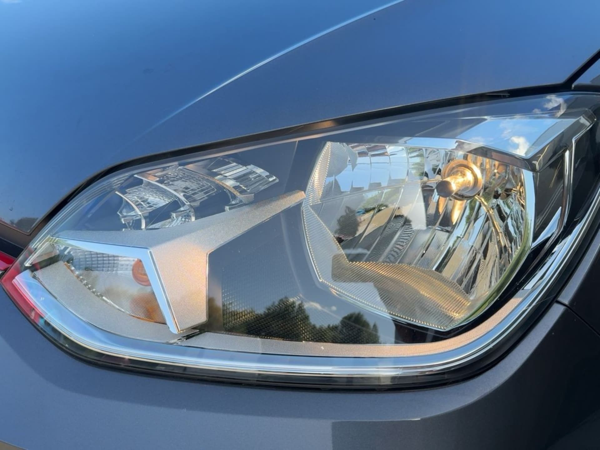 Volkswagen up! GTI