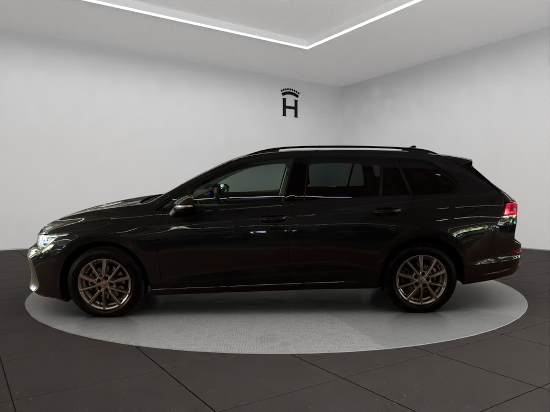 Volkswagen Golf Variant Life