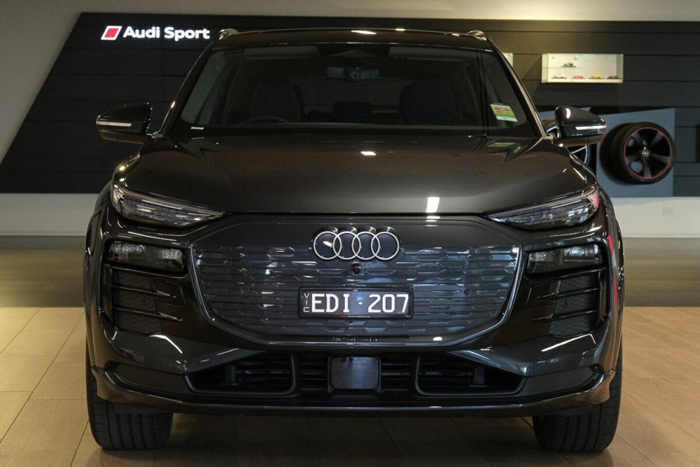 Image about Audi Q6 SUV e-tron e-tron
