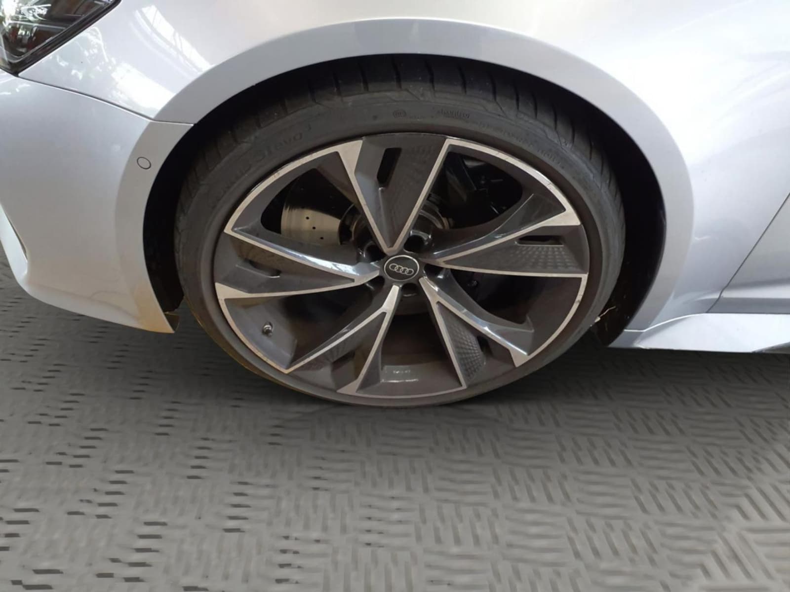 Audi RS 6 Avant performance – Bild 10