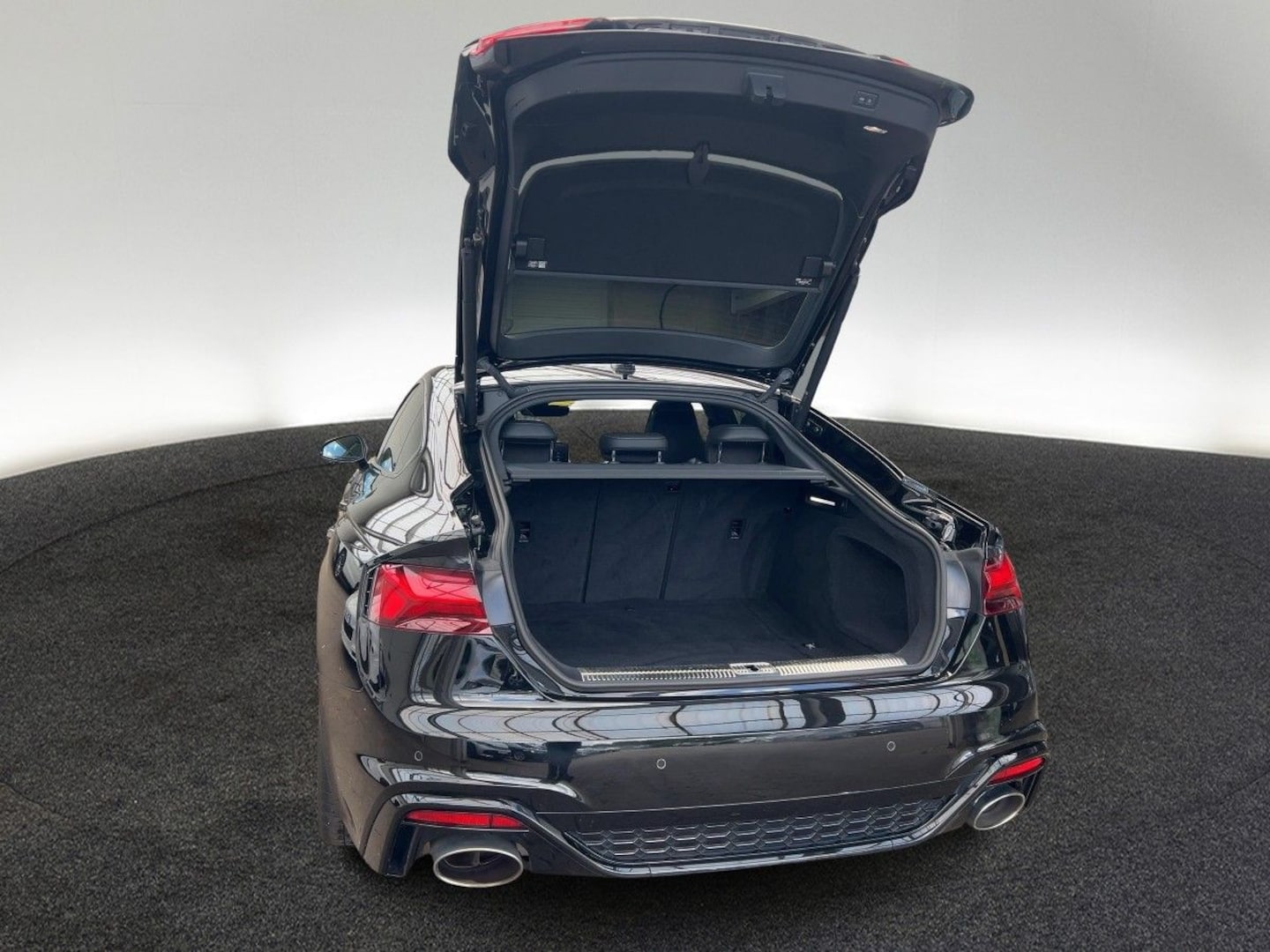 Bild über Audi RS 5 Sportback TFSI quattro tiptronic - für weitere Informationen kontaktieren Sie den Audi Partner