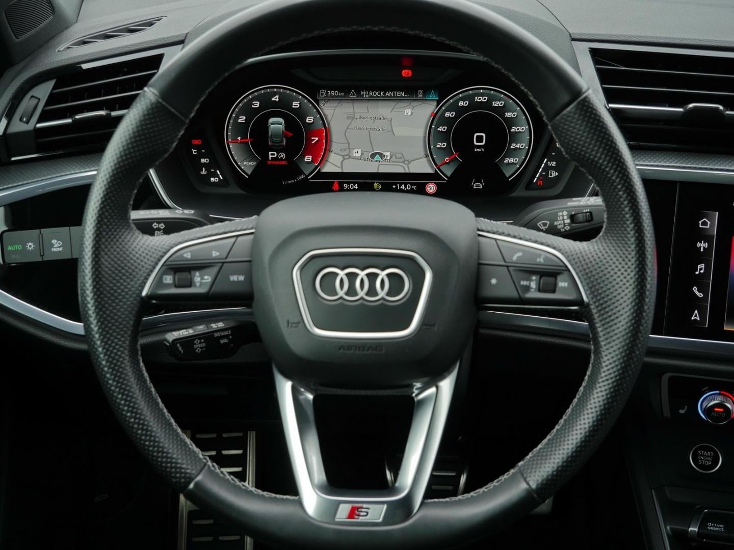 Bild über Audi Q3 Sportback S line 35 TFSI S tronic - für weitere Informationen kontaktieren Sie den Audi Partner
