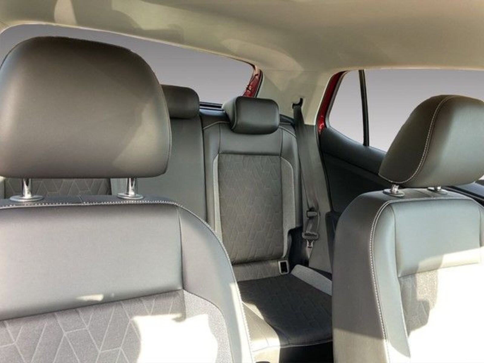 Volkswagen T-Cross – Bild 15