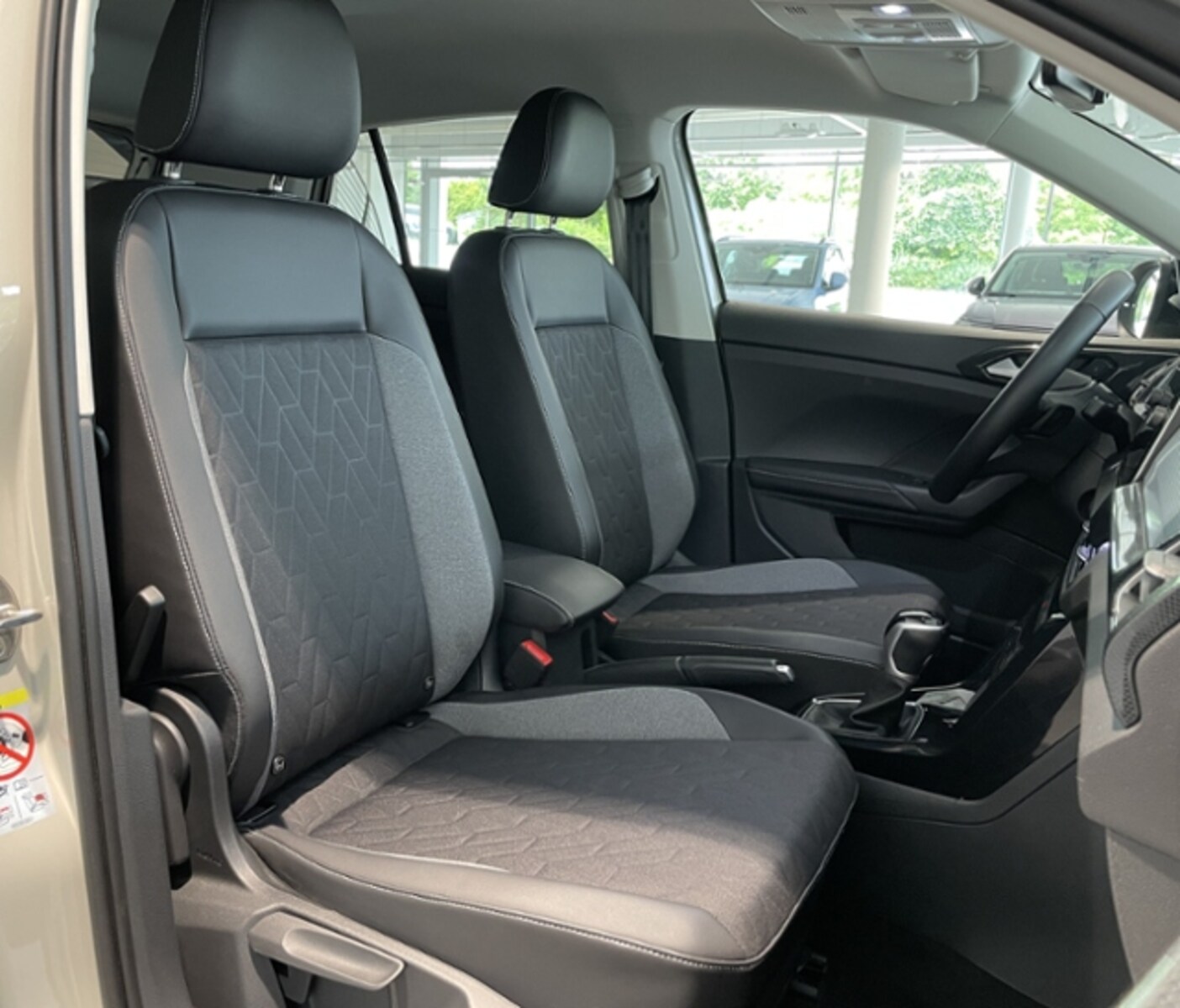 Volkswagen T-Cross – Bild 13