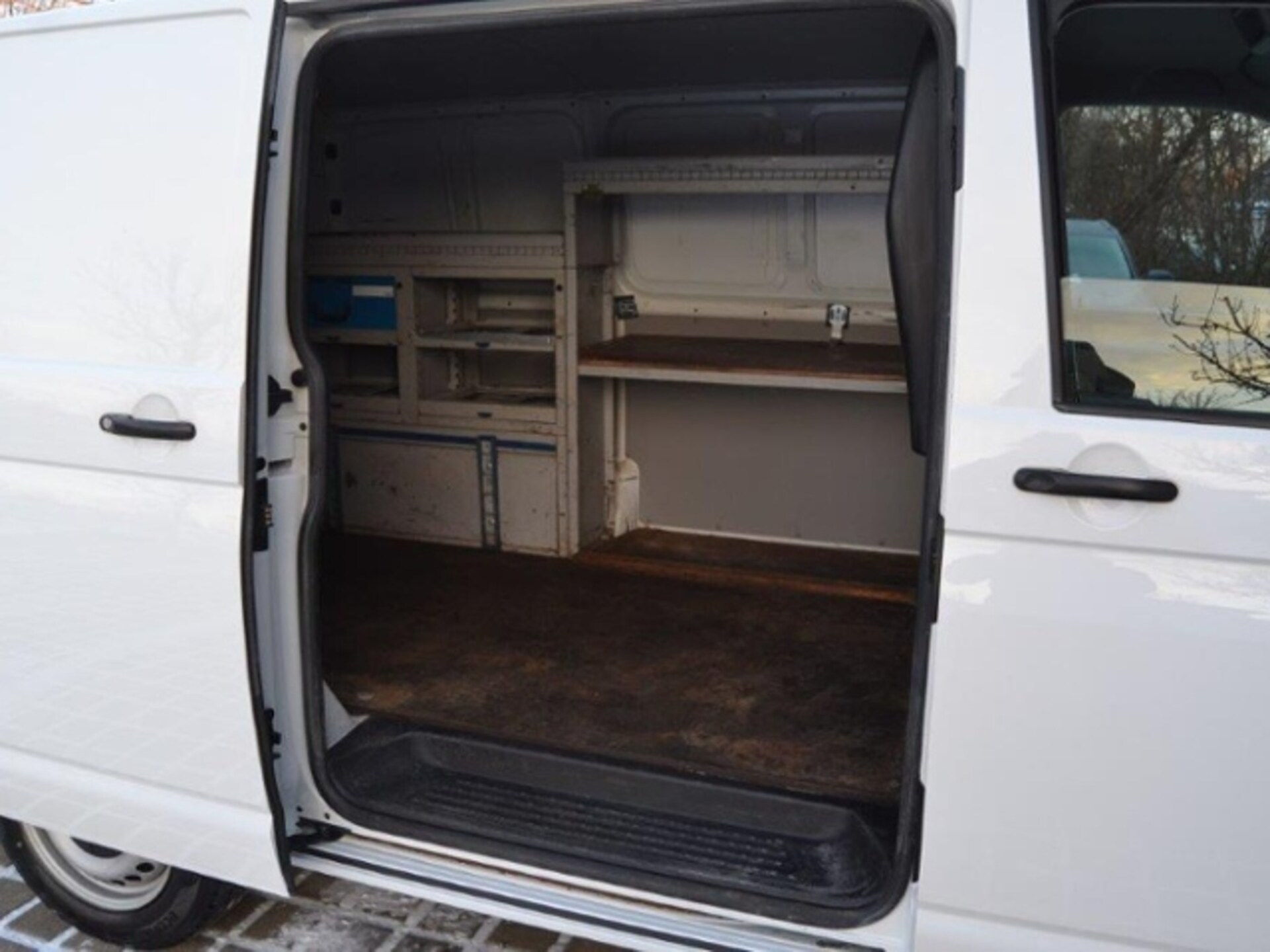Volkswagen T6 Transporter Kasten kurzer Radstand