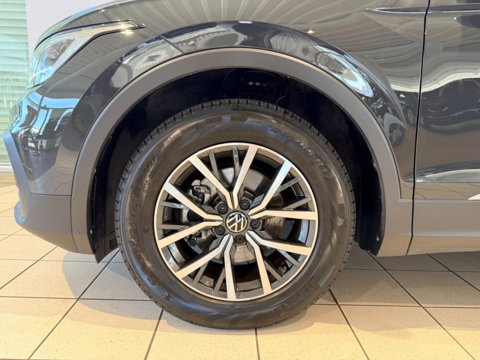 Volkswagen Tiguan – Bild 4
