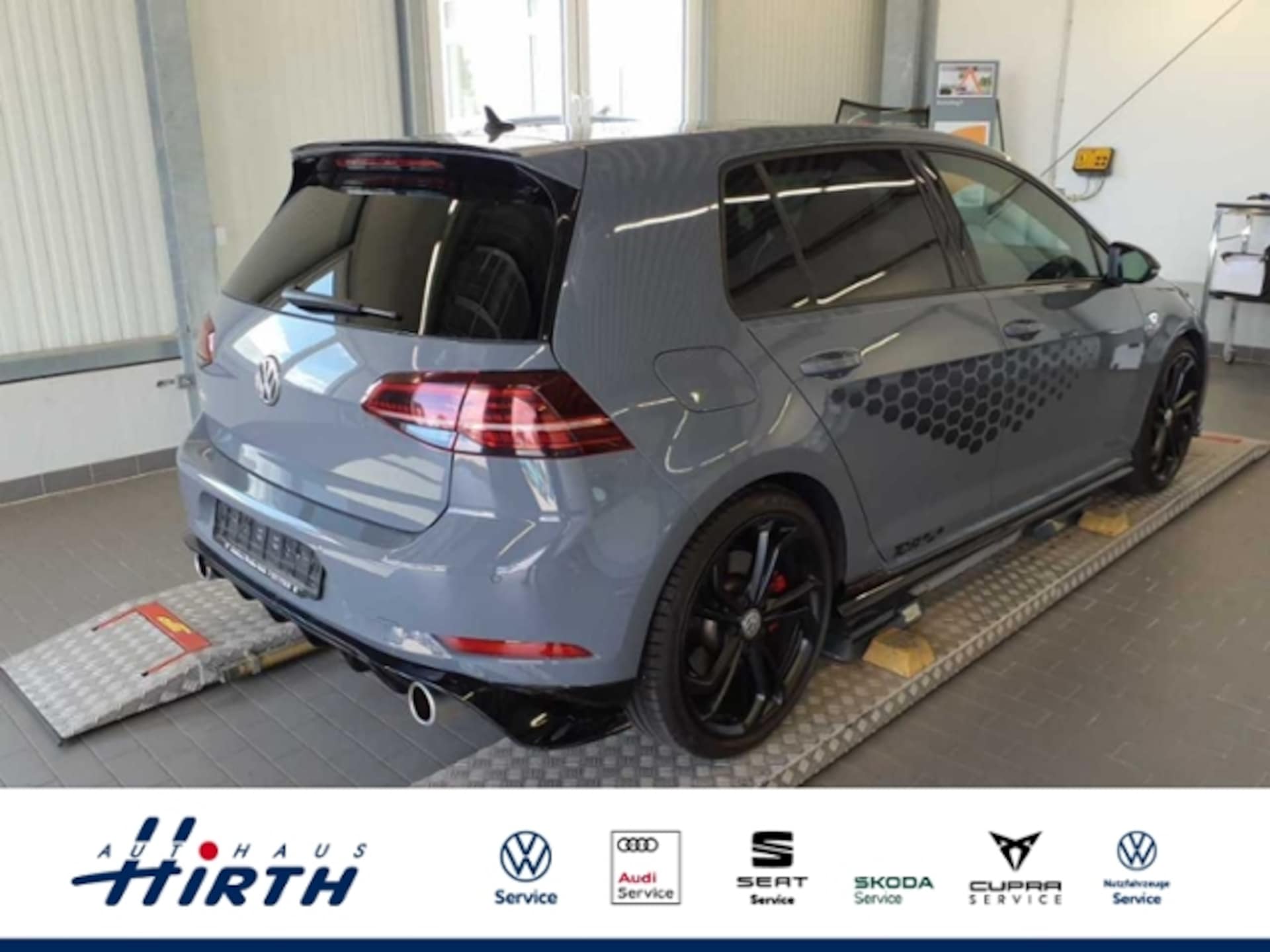 Volkswagen Golf GTI