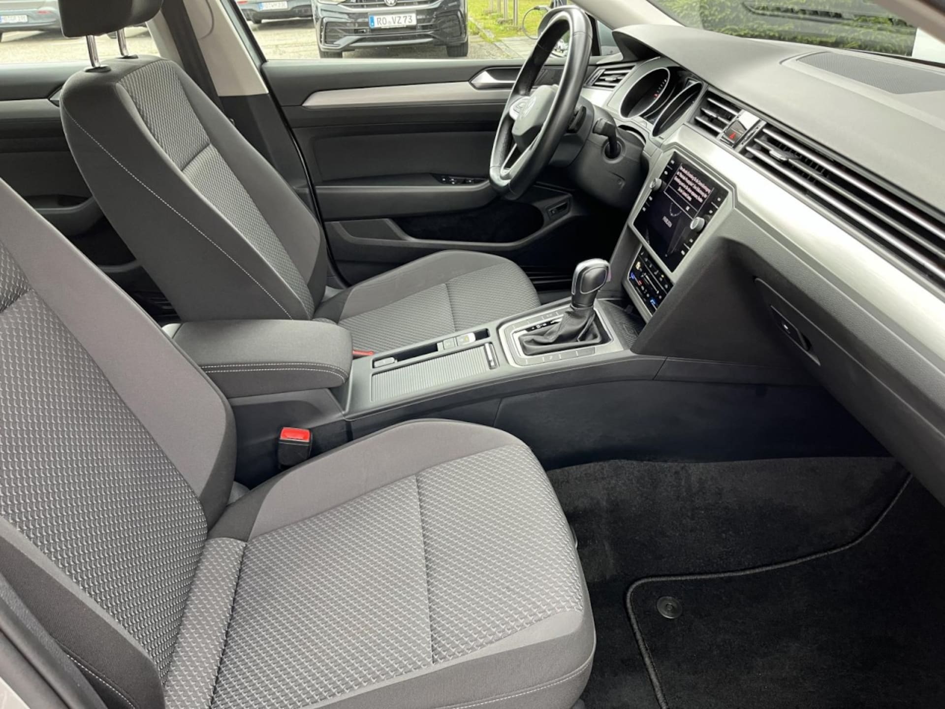 Volkswagen Passat Variant Basis-Modell