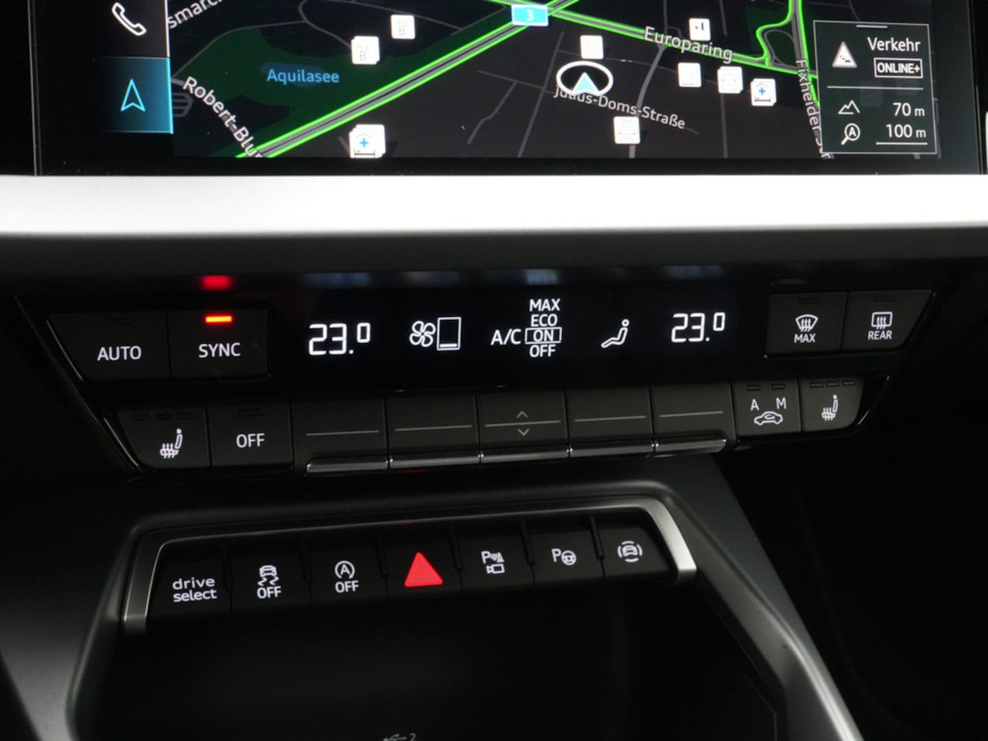 Bild über Audi A3 Sportback S line 30 TDI Schaltgetriebe - für weitere Informationen kontaktieren Sie den Audi Partner