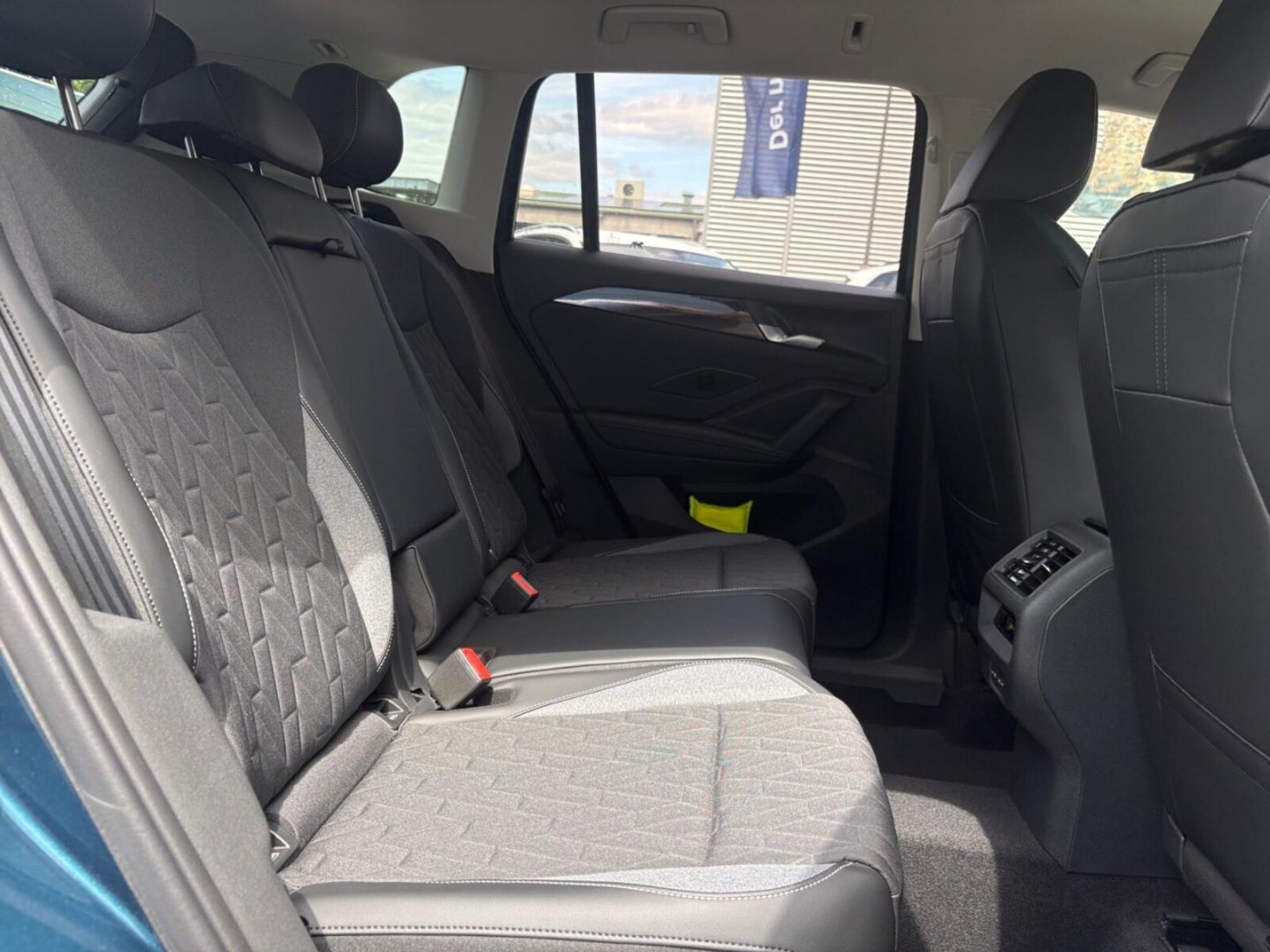 Volkswagen Tiguan – Bild 11