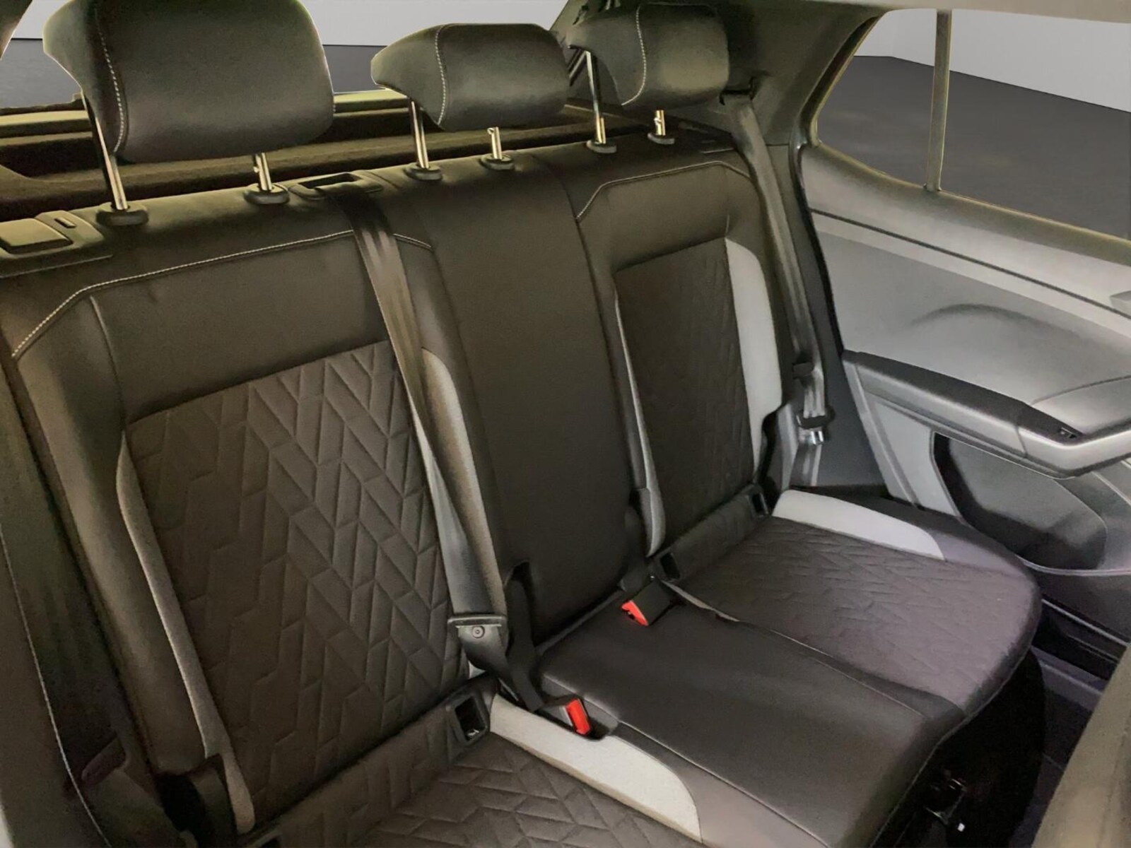 Volkswagen T-Cross – Bild 9