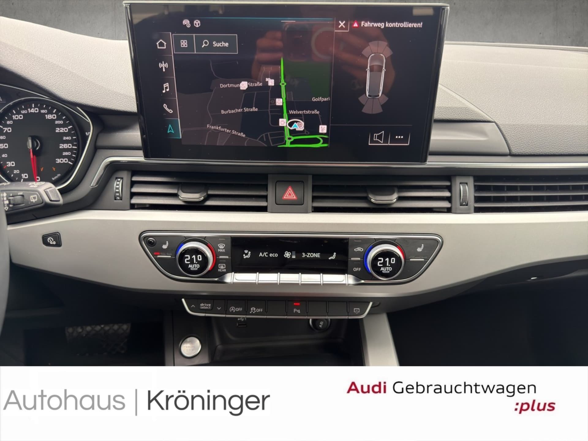 Audi A4 Avant S line